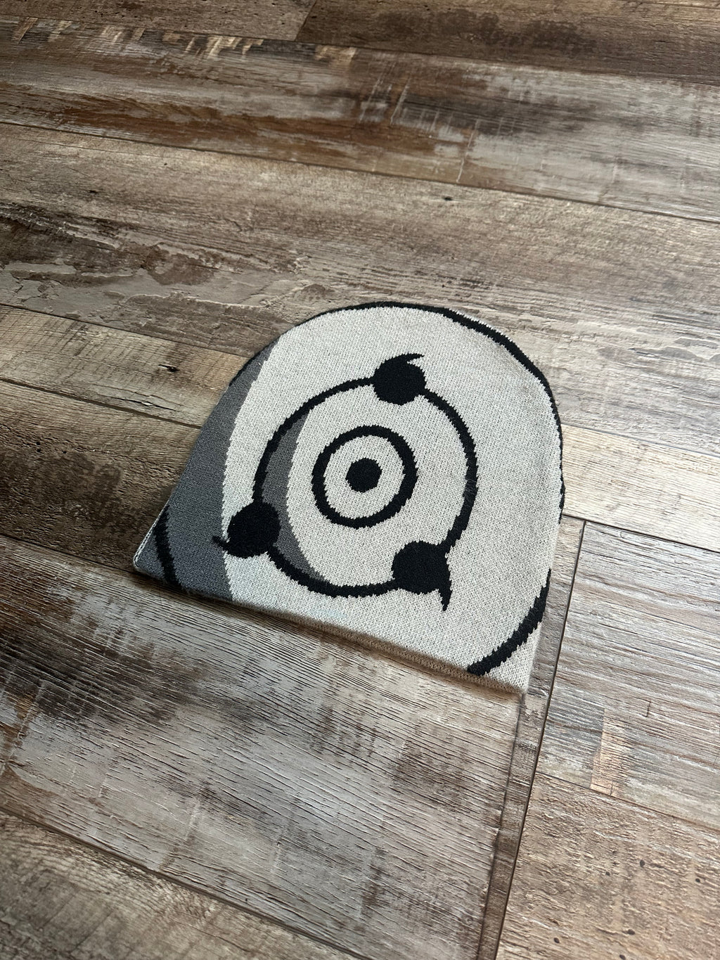 GRAB YOUR BEANIE HERE!!